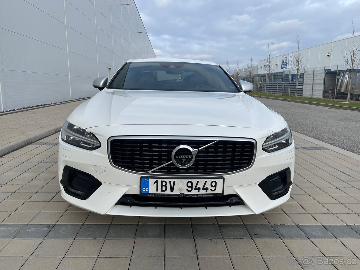 Volvo S90 D4 140kW R-Design - 2
