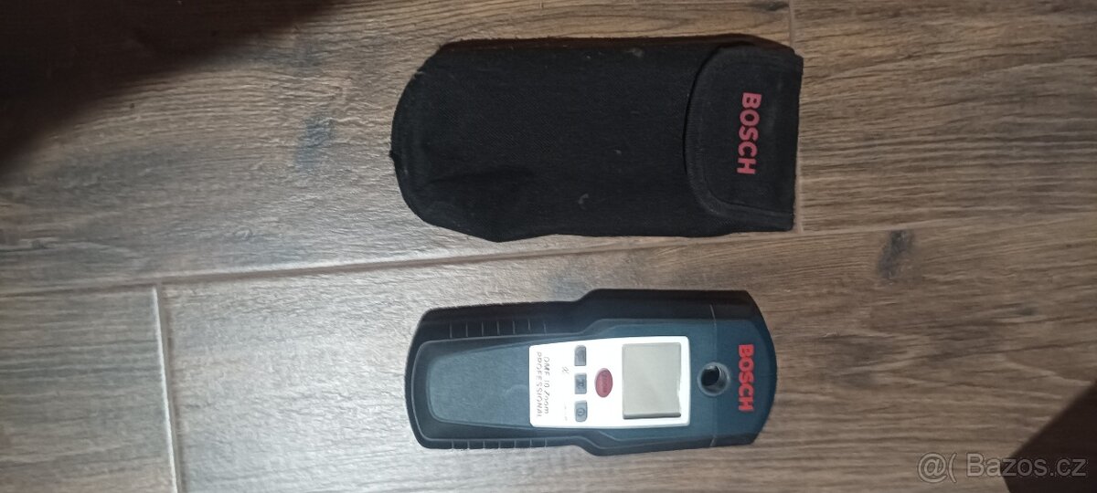 Detektor kovů Bosch professional - 2