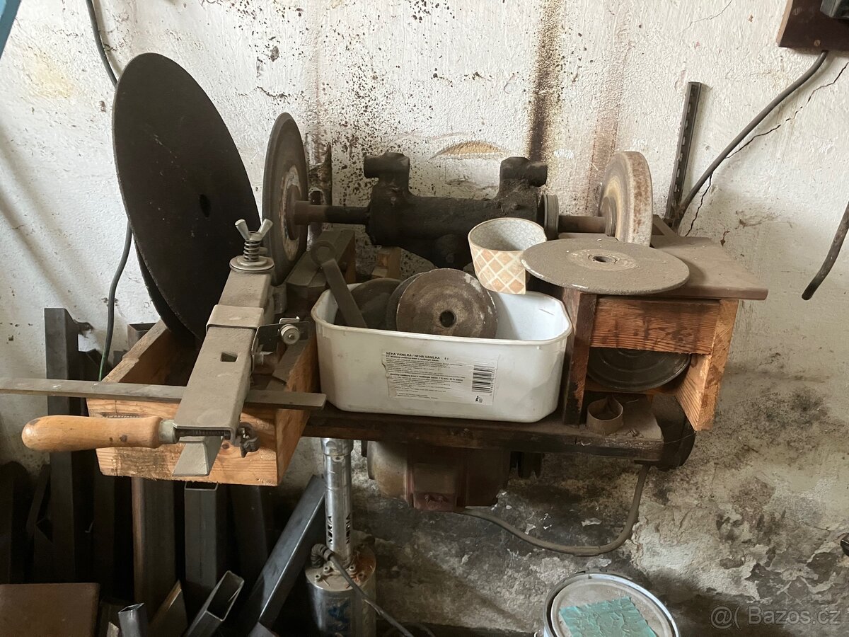 Bruska na noze na hoblovku protahovacku - 2