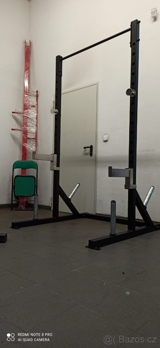 Posilovací klec, half rack, stojan kotouče - 2