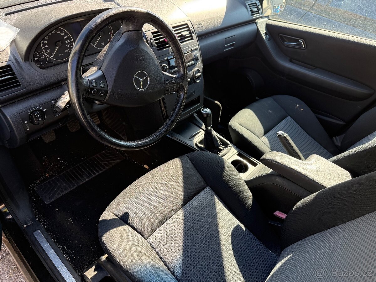 Mercedes - Benz A Facelift - 2