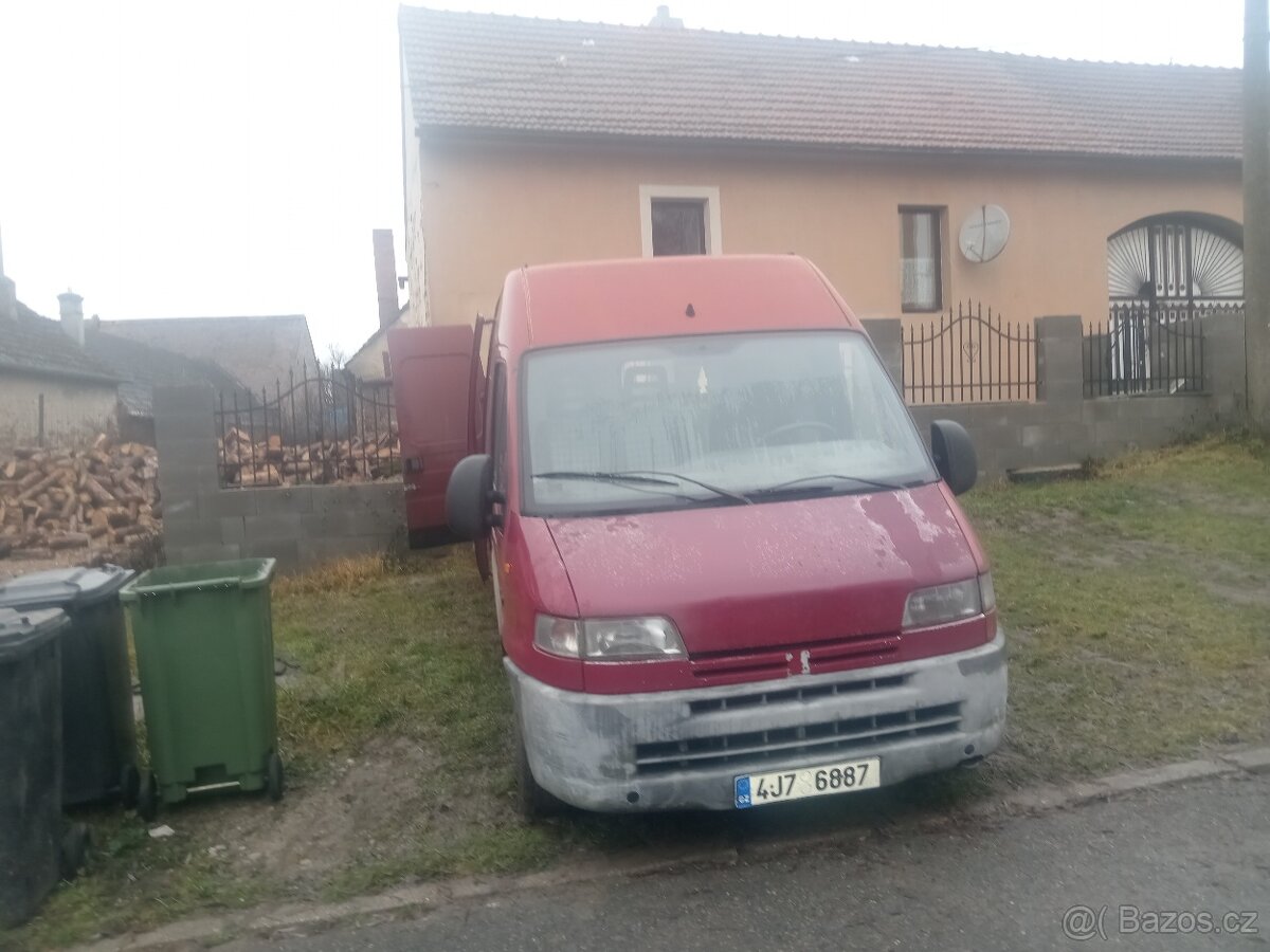 Pronájmu dodávku - 2