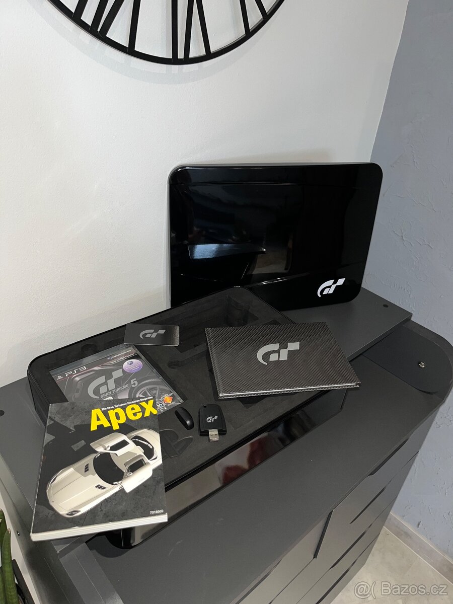 Gran Turismo 5 signature edition - 2