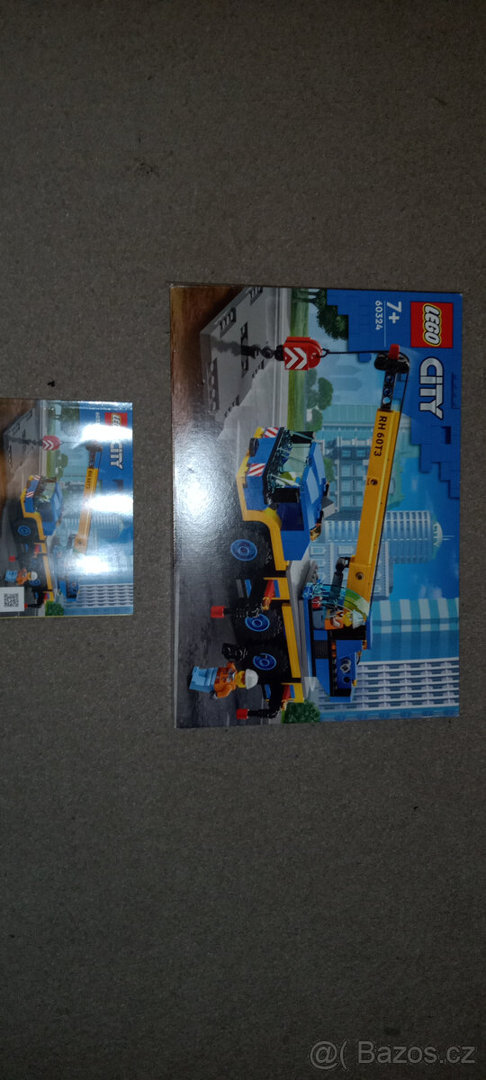 LEGO City 60324 - 2
