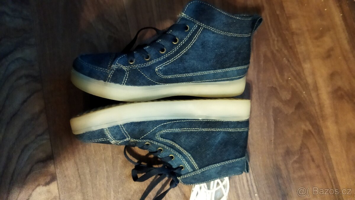 DŽÍNOVÉ SVÍTÍCÍ LED BOTY vel.36 - 2