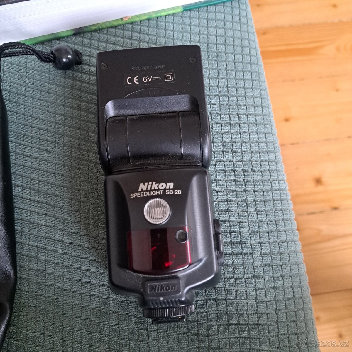 Blesk Nikon Speedlight SB - 28 - 2