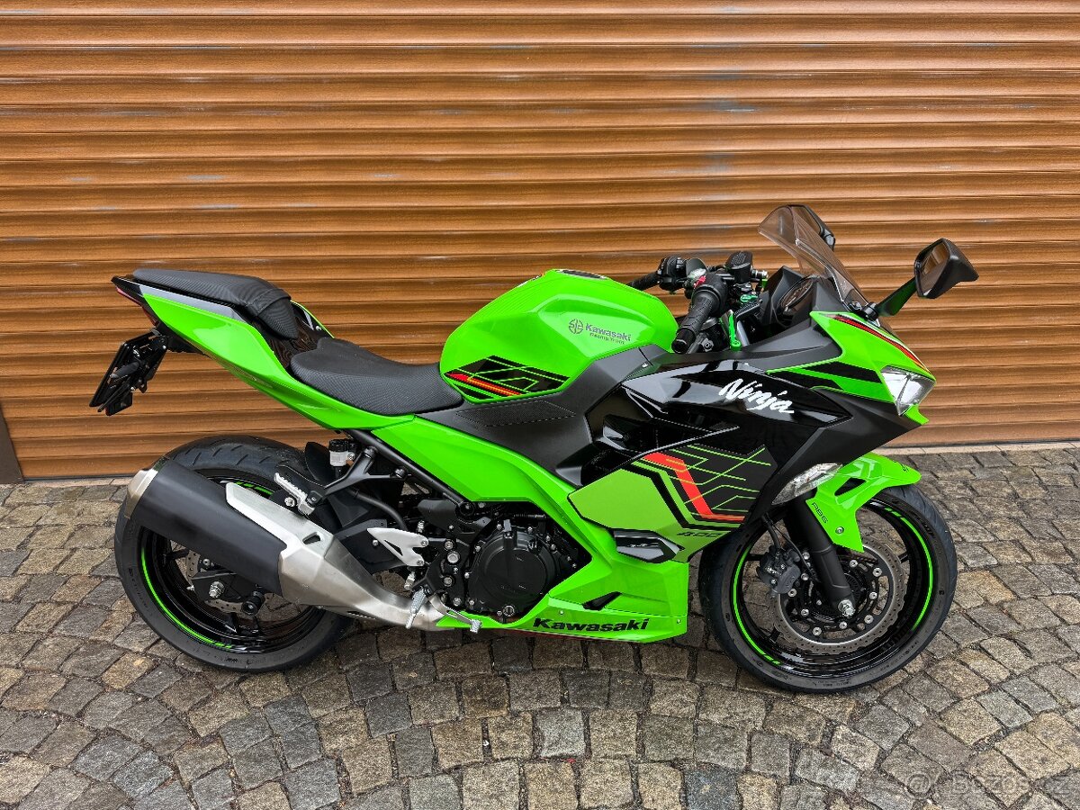 Kawasaki Ninja 400 - 2