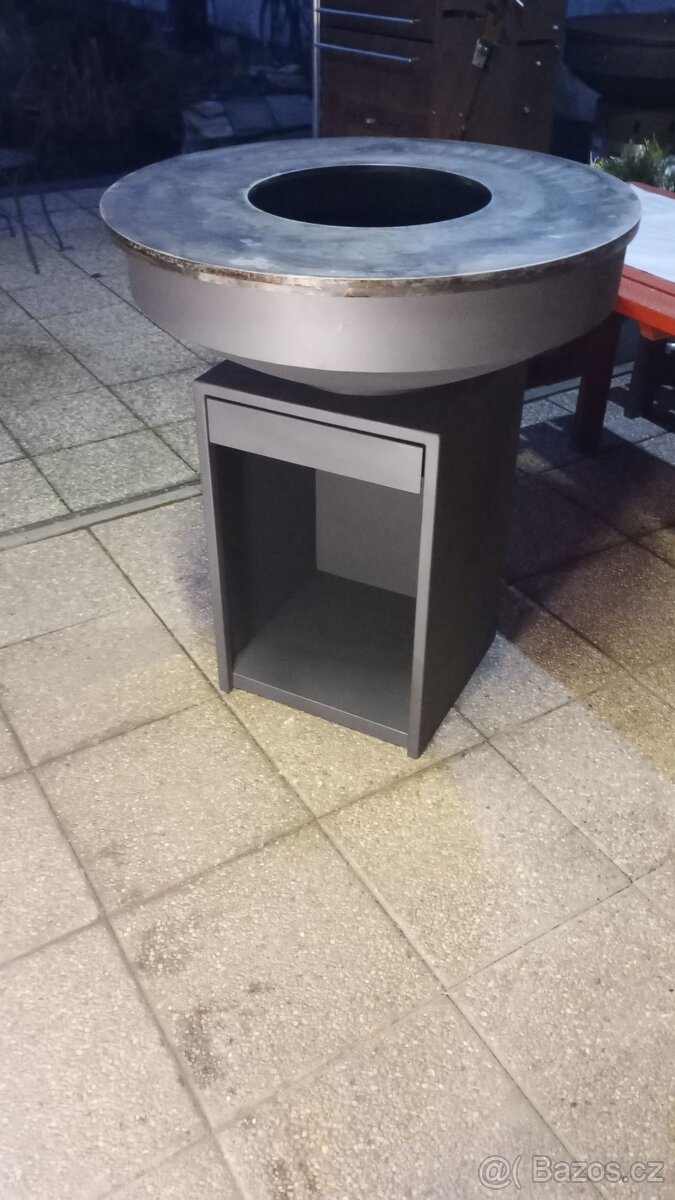 Zahradní gril - 2