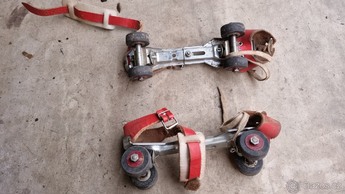 Historické kolečkové brusle - 2