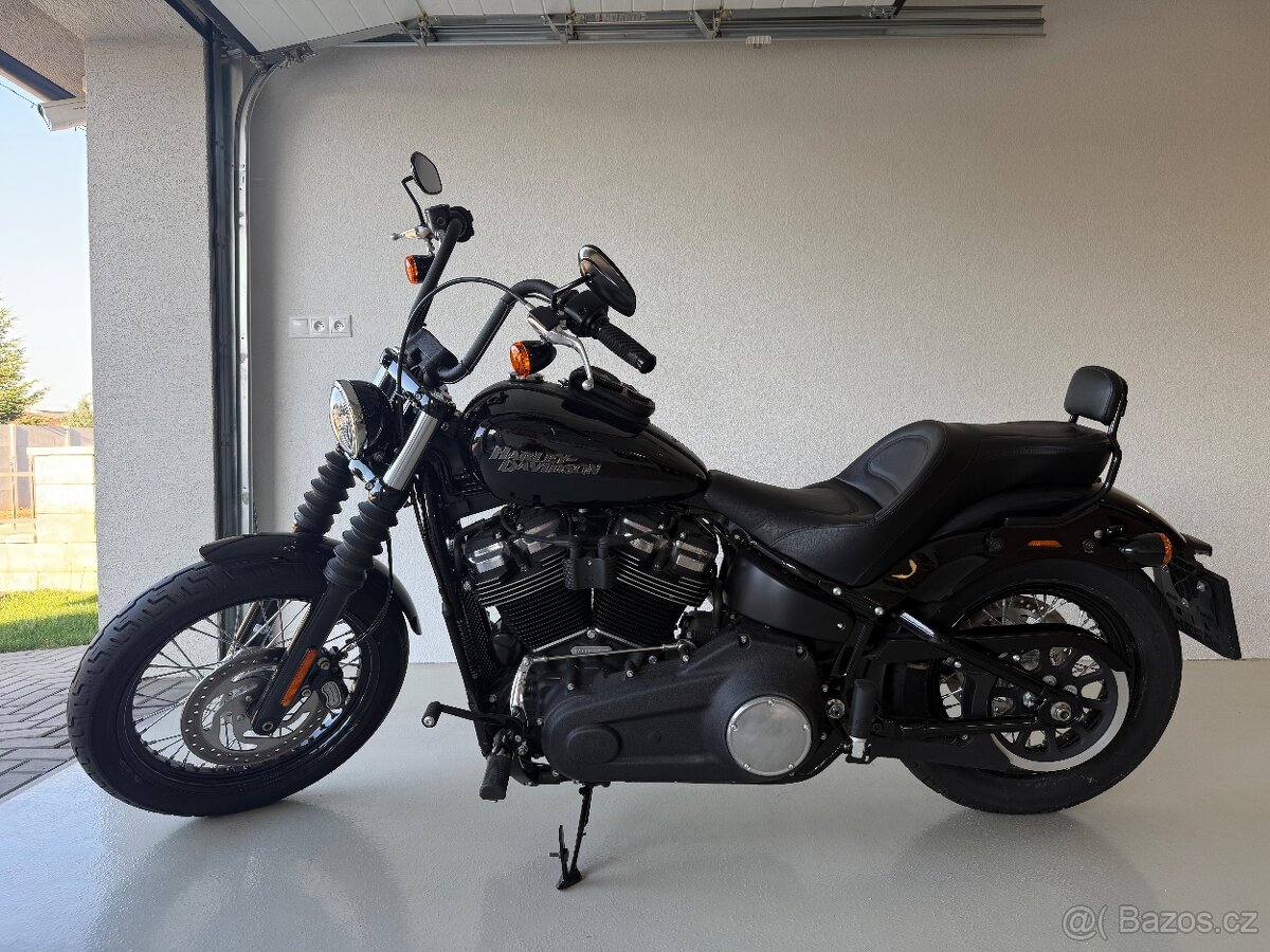 Harley Davidson Street Bob - 2