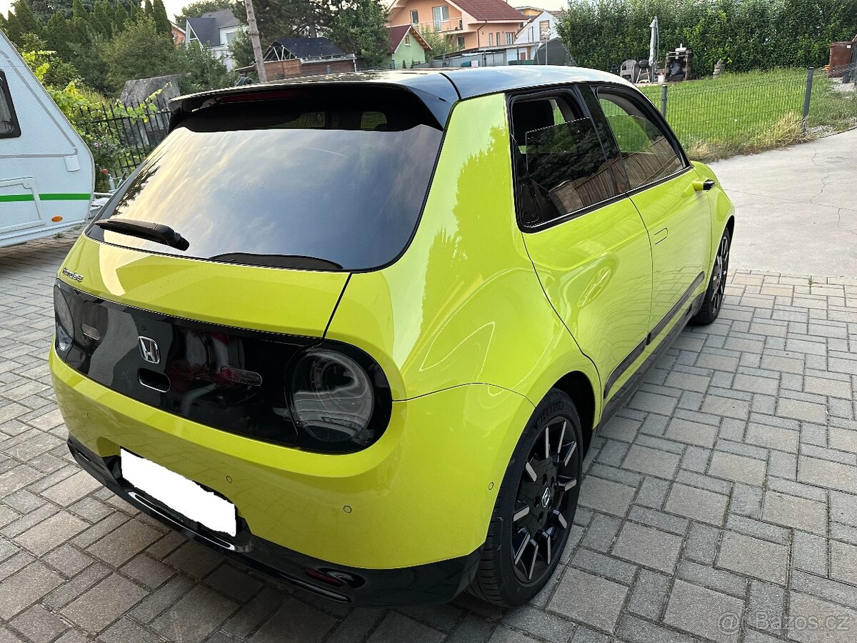 Predam Honda e - ako nova - 2
