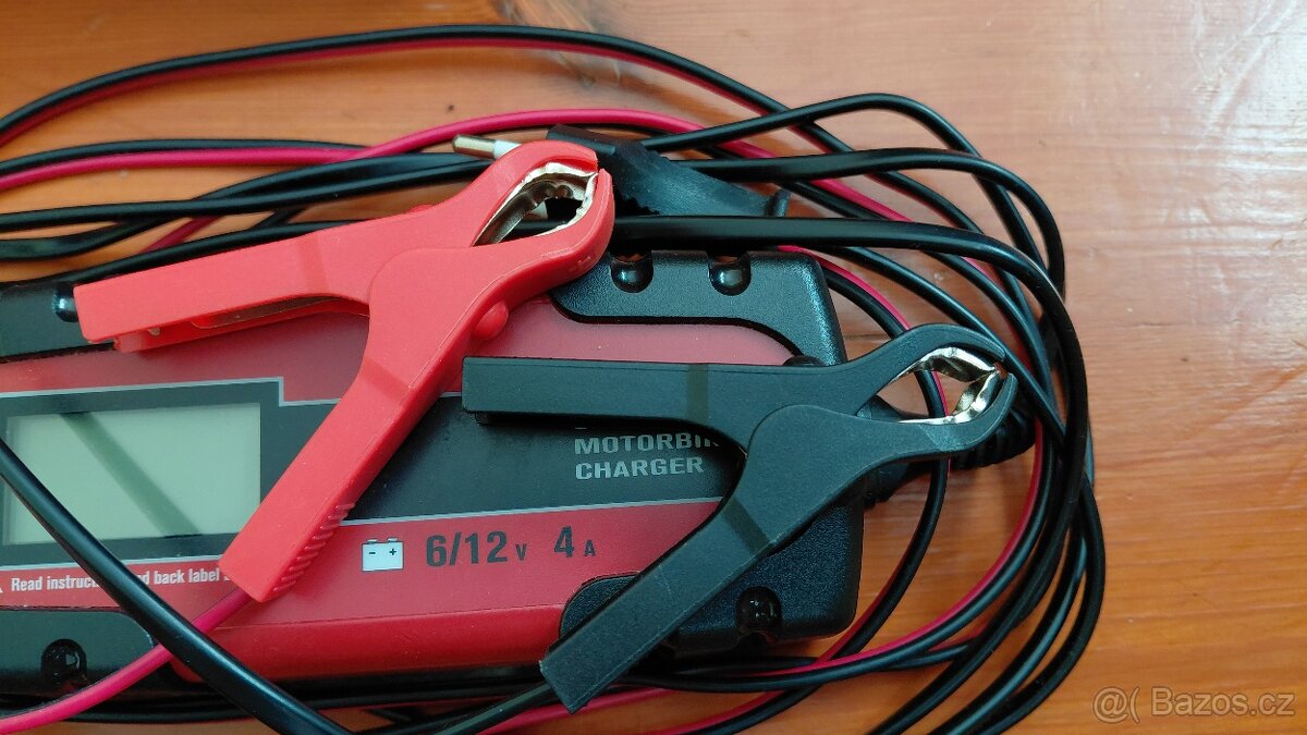 Nabíječka autobaterií - 2