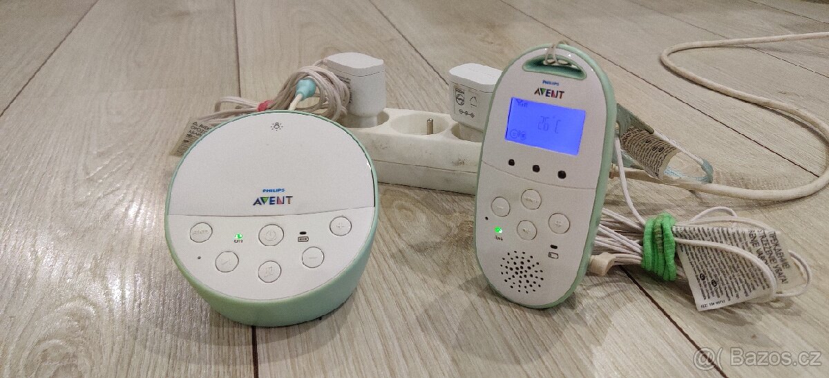 Philips Avent SCD560
- 2