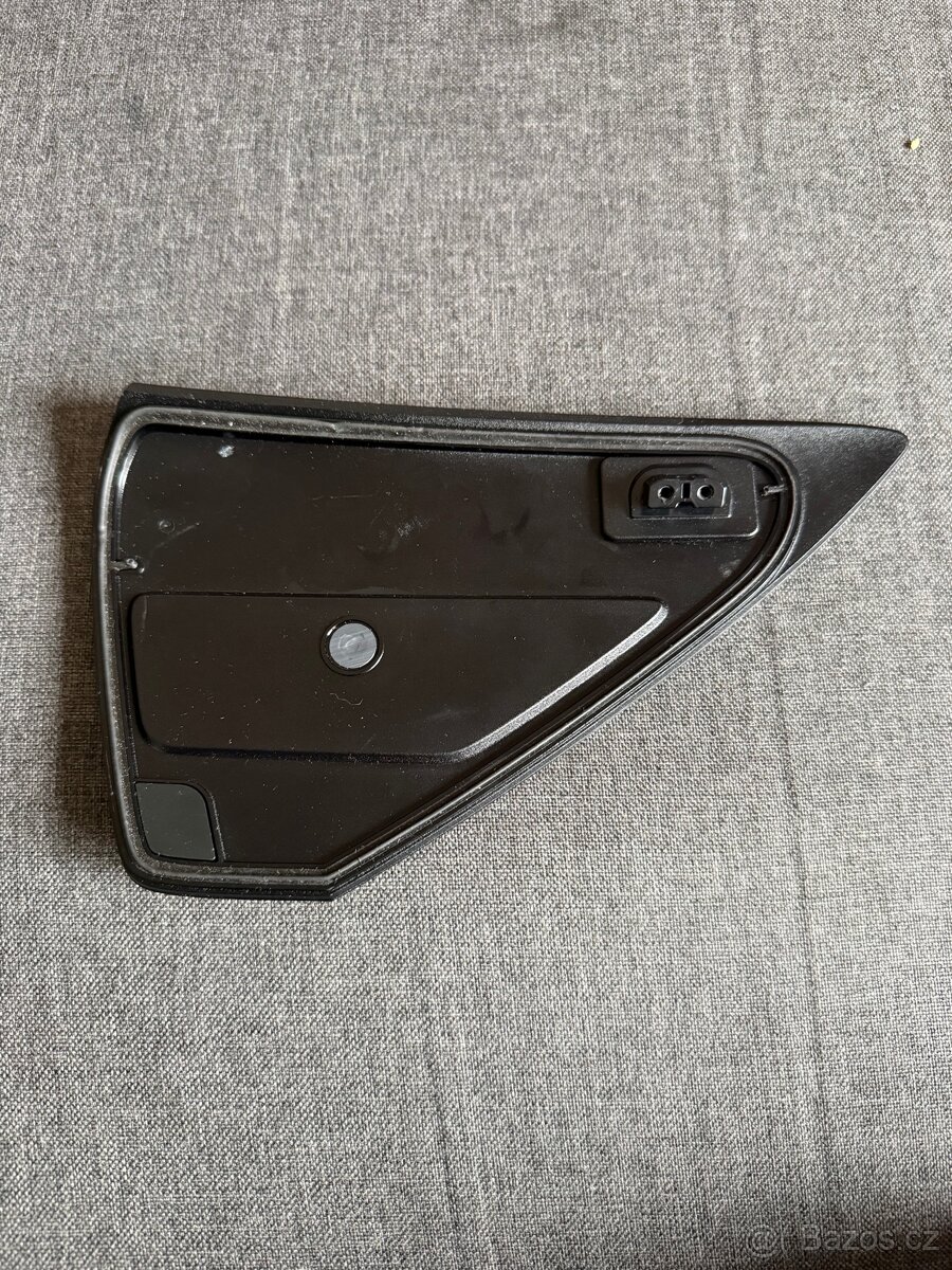 Náhradní dvířka tesla model 3,model Y - 2