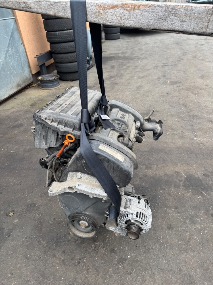 Motor 1,4 16V 63 kw BXW - 2