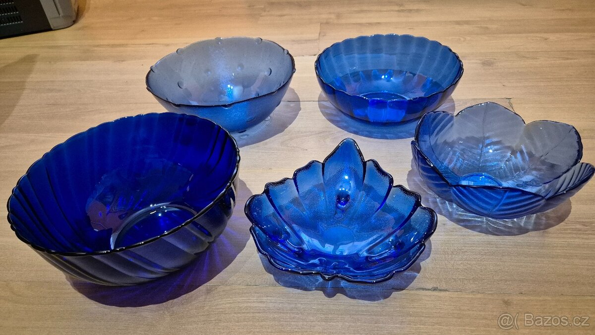Modré sklo - servírovací misky - 2