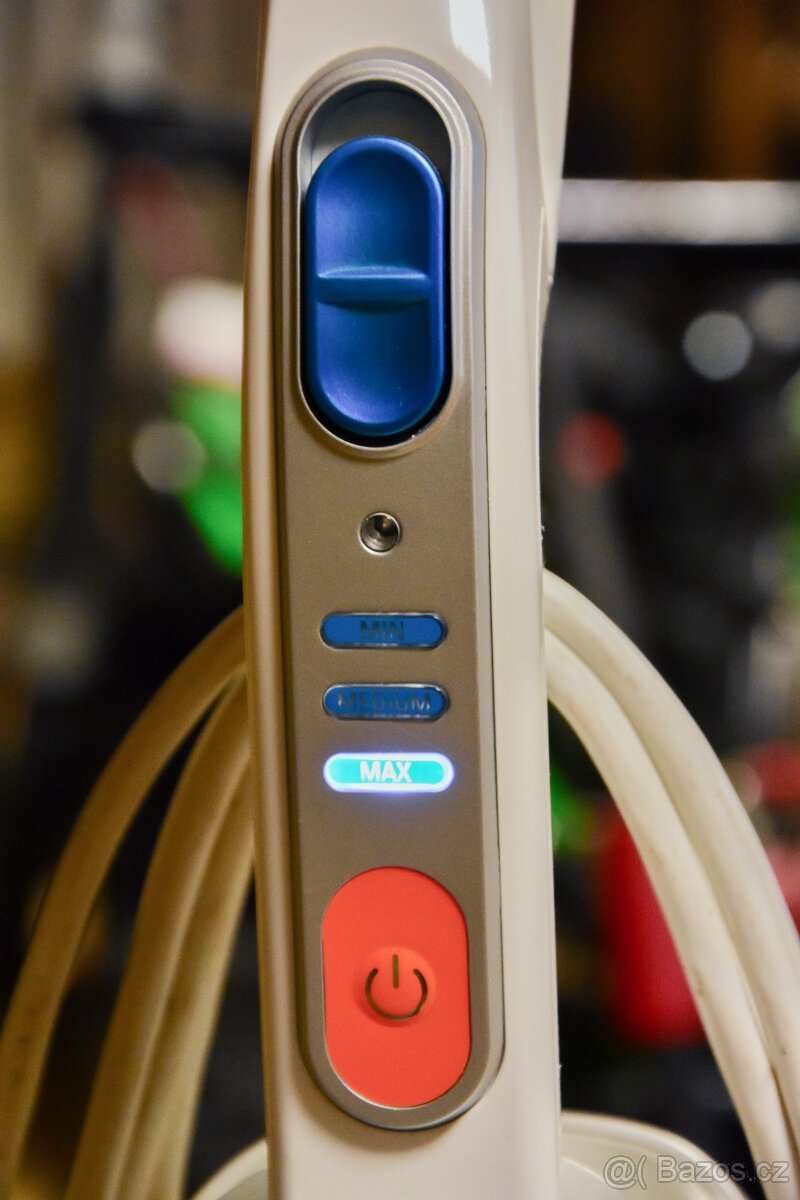 Parní čistič a vysavač Rowenta Clean&Steam - 2