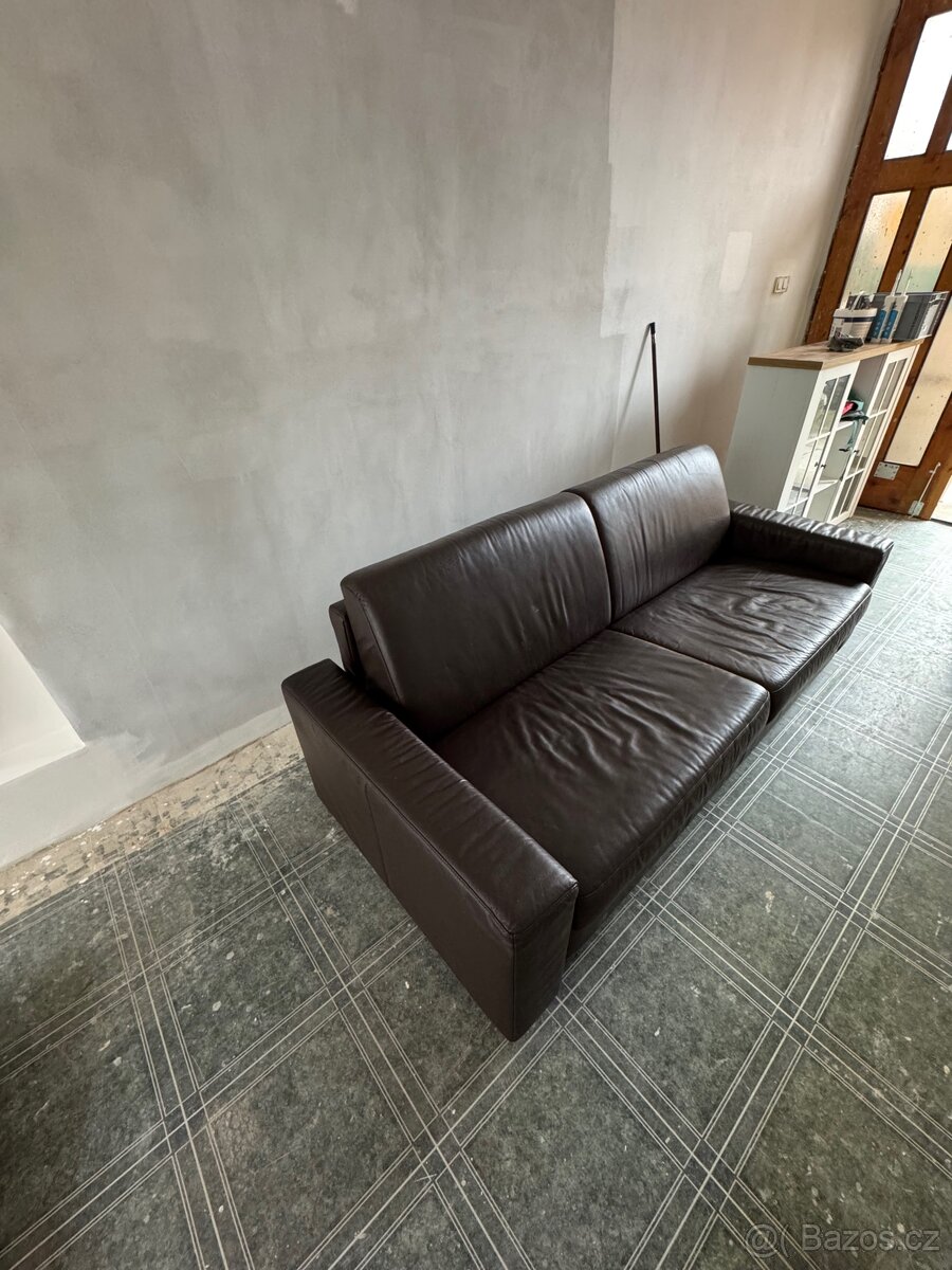 Kožená rozkládací sedačka s matrací - 2