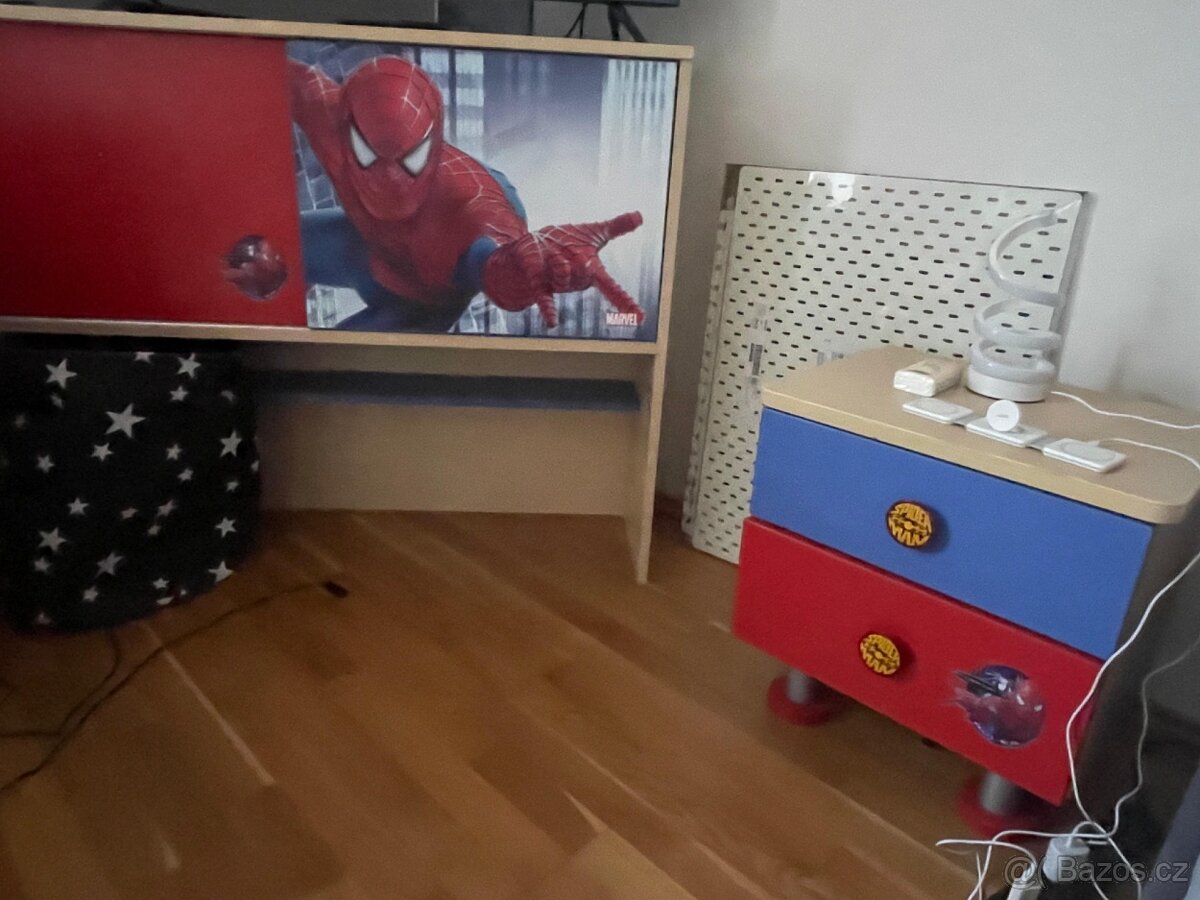 Prodám dětský nábytek SPIDERMAN - 2