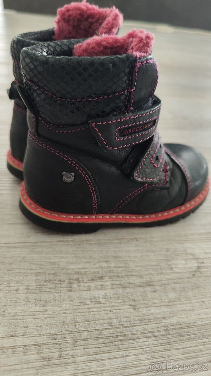 Zimní boty (vel. 22) - 2
