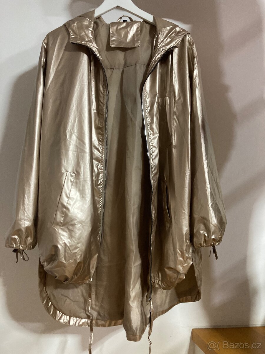 Nový zlatý plášť L/XL - 2