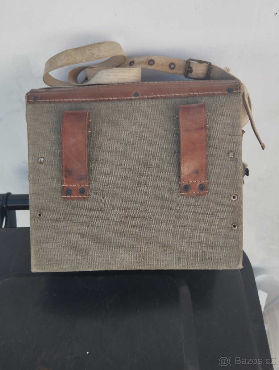 Stará brašna zdravotníka - 2