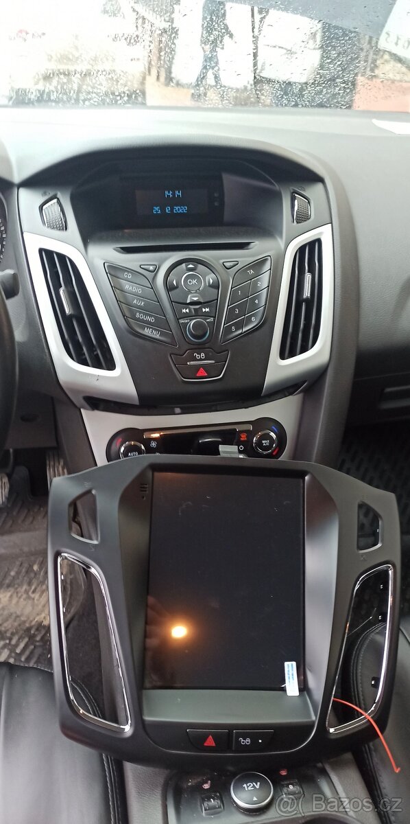 Android autorádio navigace QLED panel Ford Focus 2012-2019 - 2