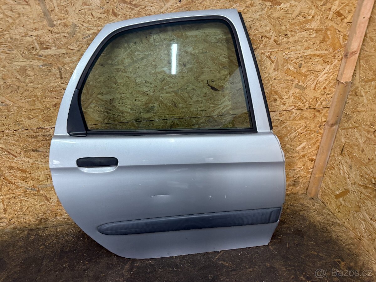 PRAVÉ ZADNÍ DVEŘE CITROEN XSARA PICASSO - 2