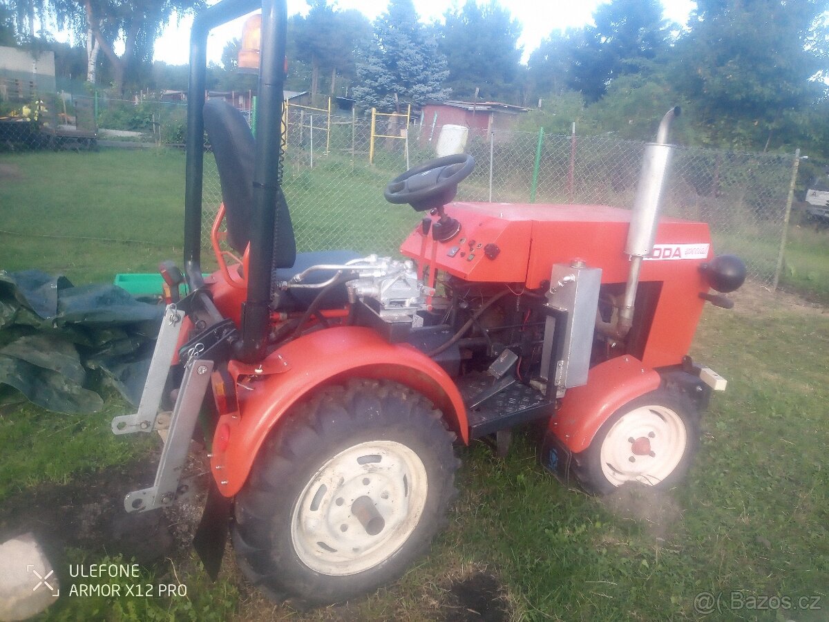 Prodám traktor domácí výroby - 2