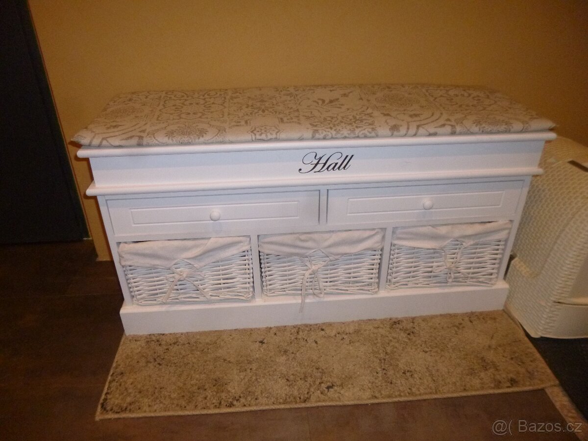 Prodám předsíňovou stěnu s věšákem - 2