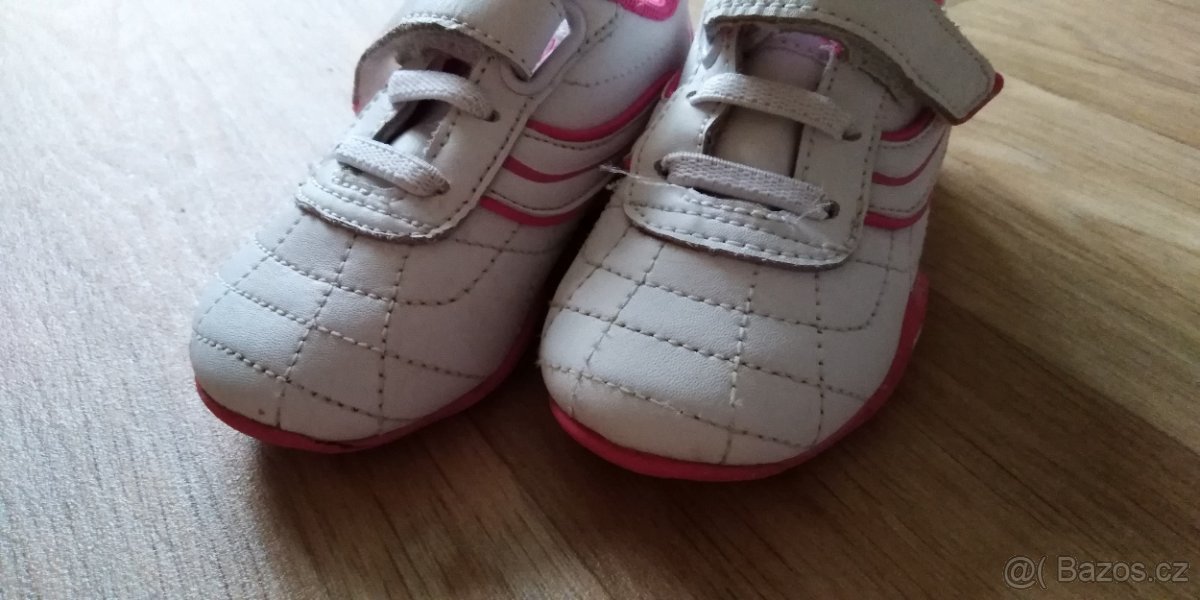 Dívčí botasky vel. 21,5 - 2