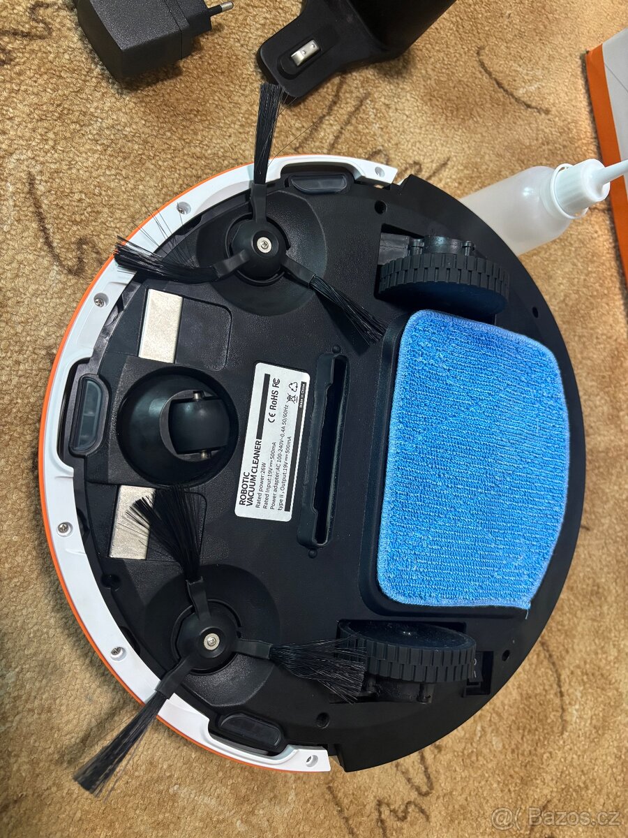 Roboticky s mopem vysavač - 2