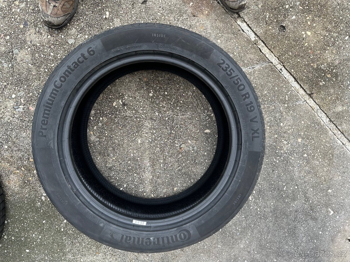 Continental Premium Contact 6 235/50R19 - 2