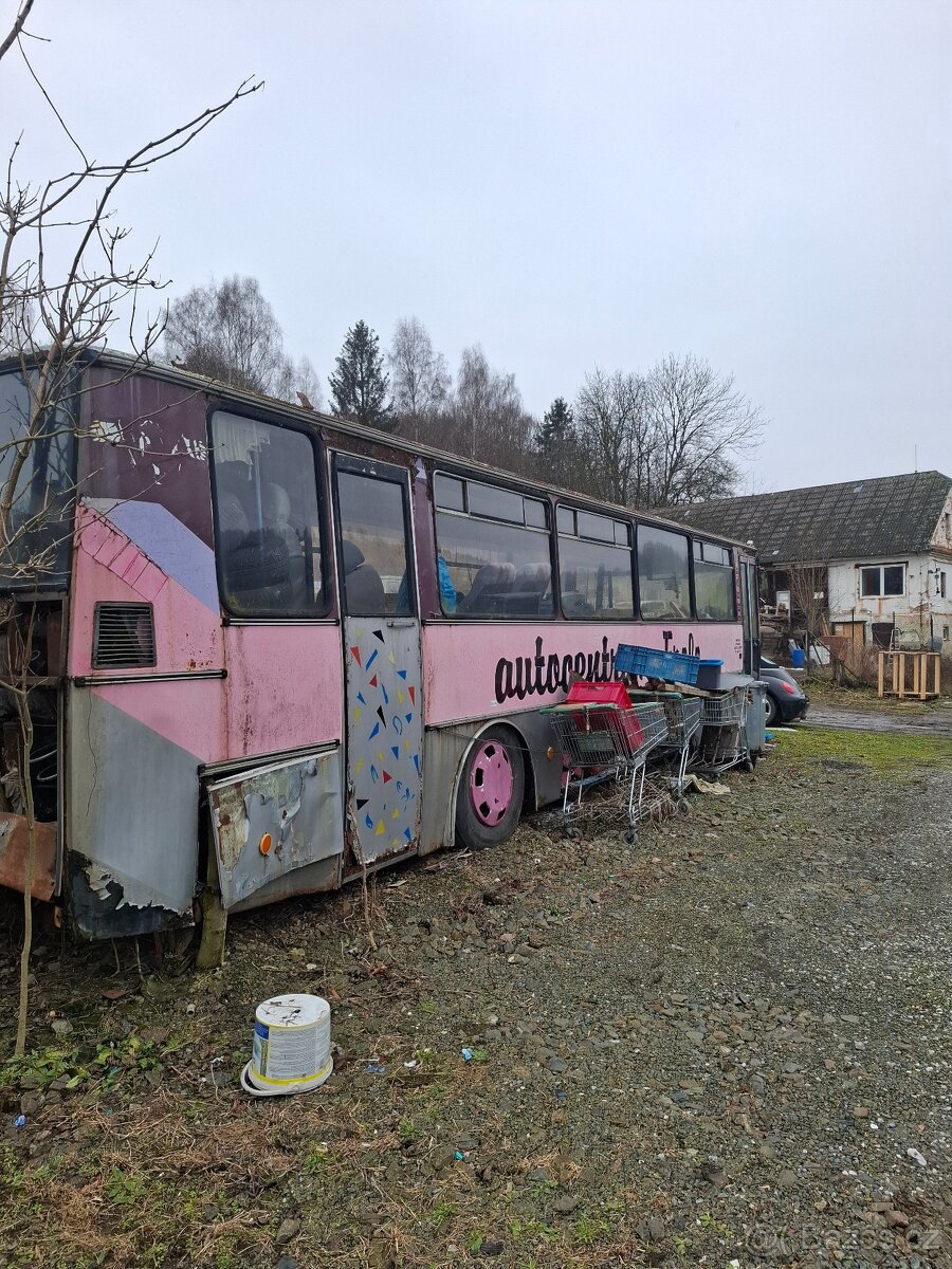 Karosa na rozebrani - 2