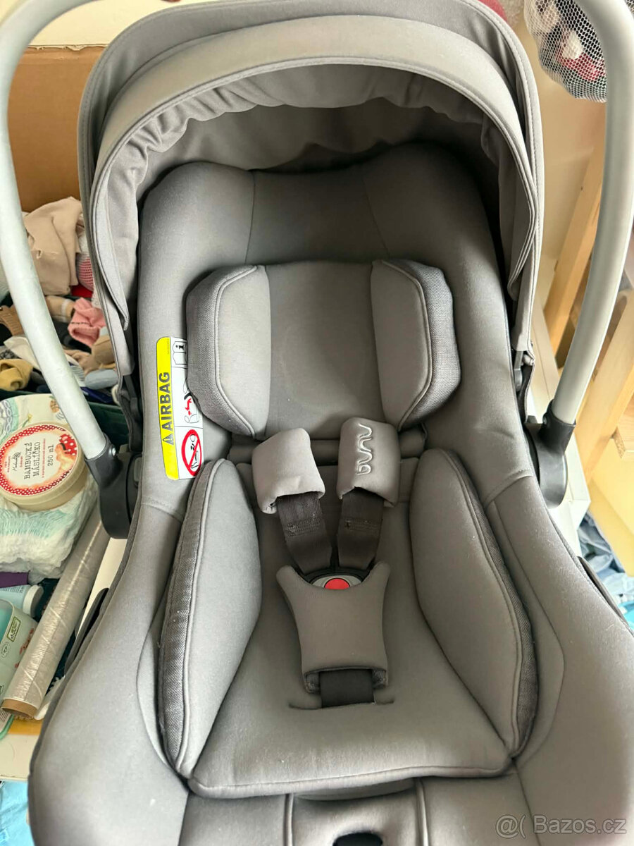 Autosedačka + isofix - 2