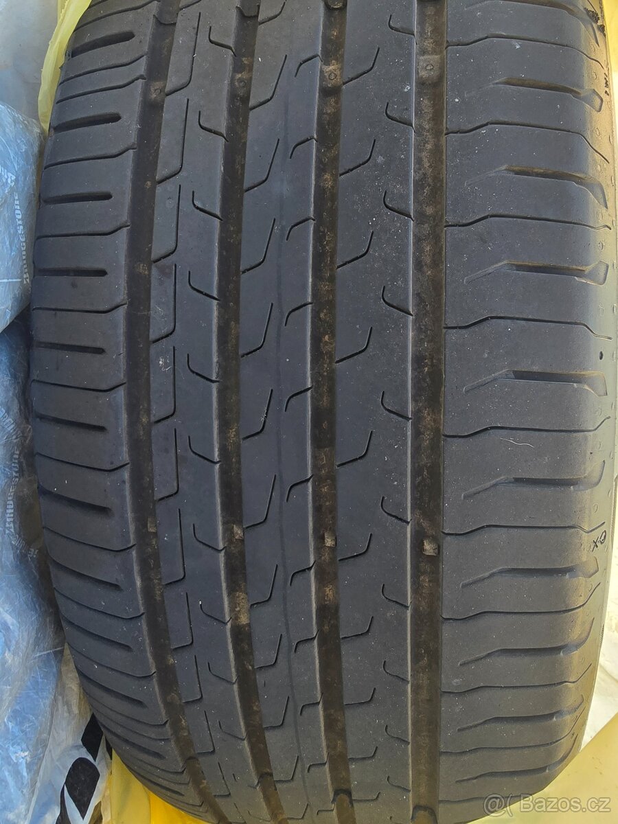 Prodám letní pneu Continental EcoContact - 2