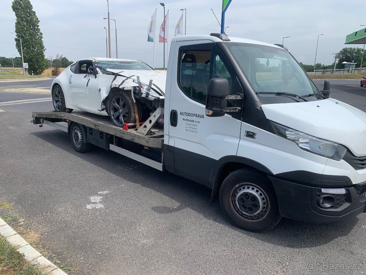 Prodam náhradní dily Nissan 370z - 2