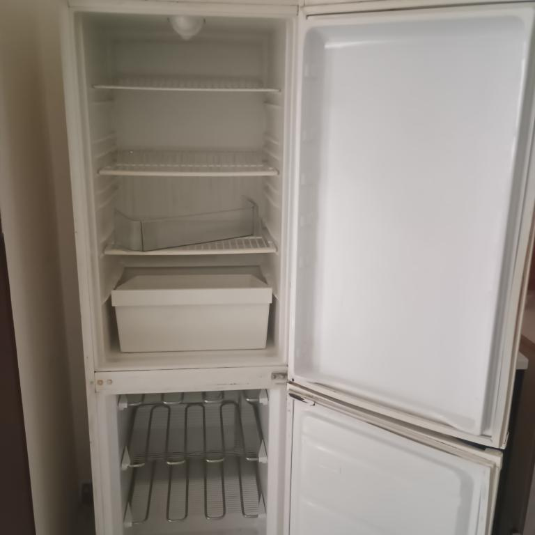 lednice Whirlpool 185 cm - 2