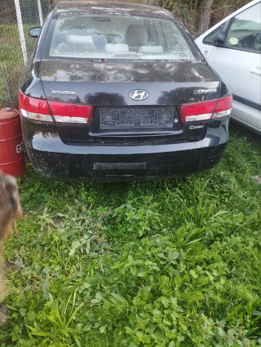Hyundai sonata - 2