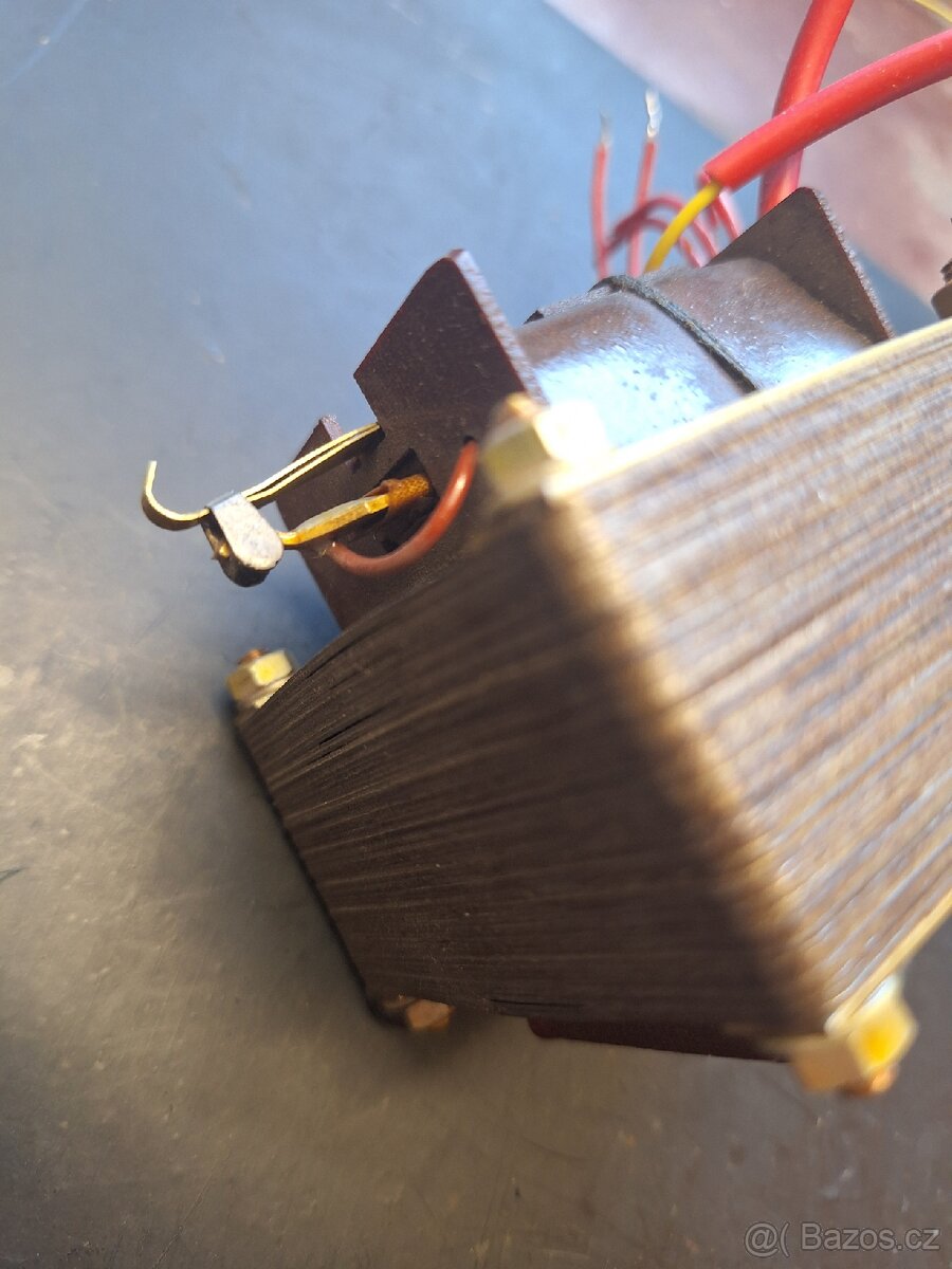 Transformátor 6V a 2x 20V - 2