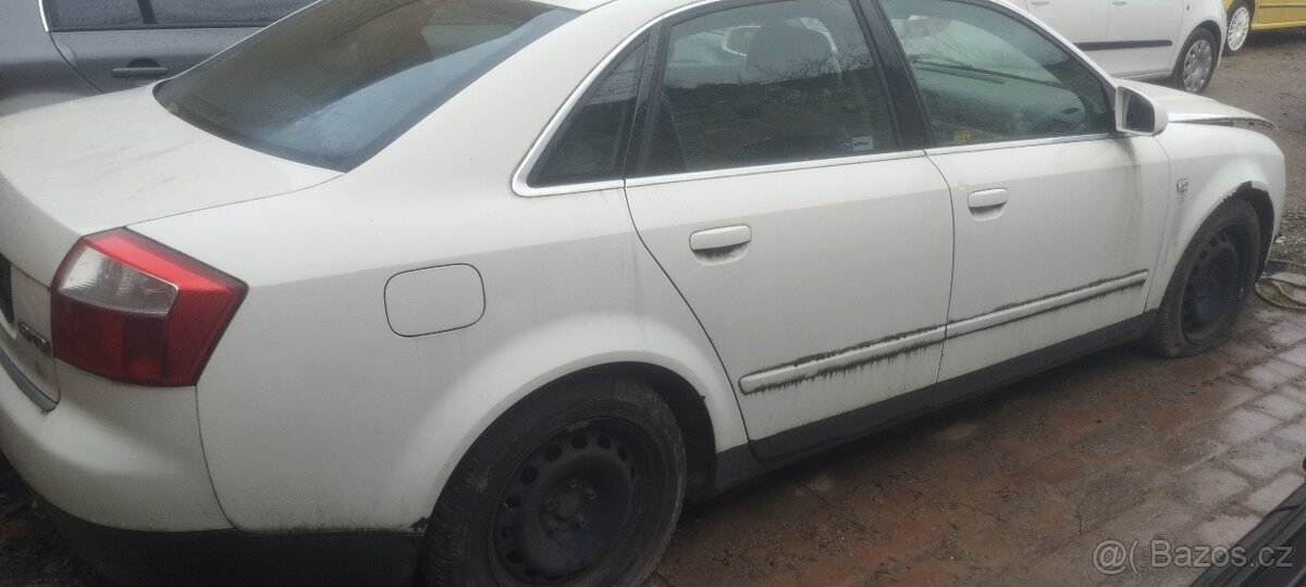 AUDI A4 1.9TDI VEŠKERÉ DÍLY PLATÍ DO SMAZÁNÍ - 2