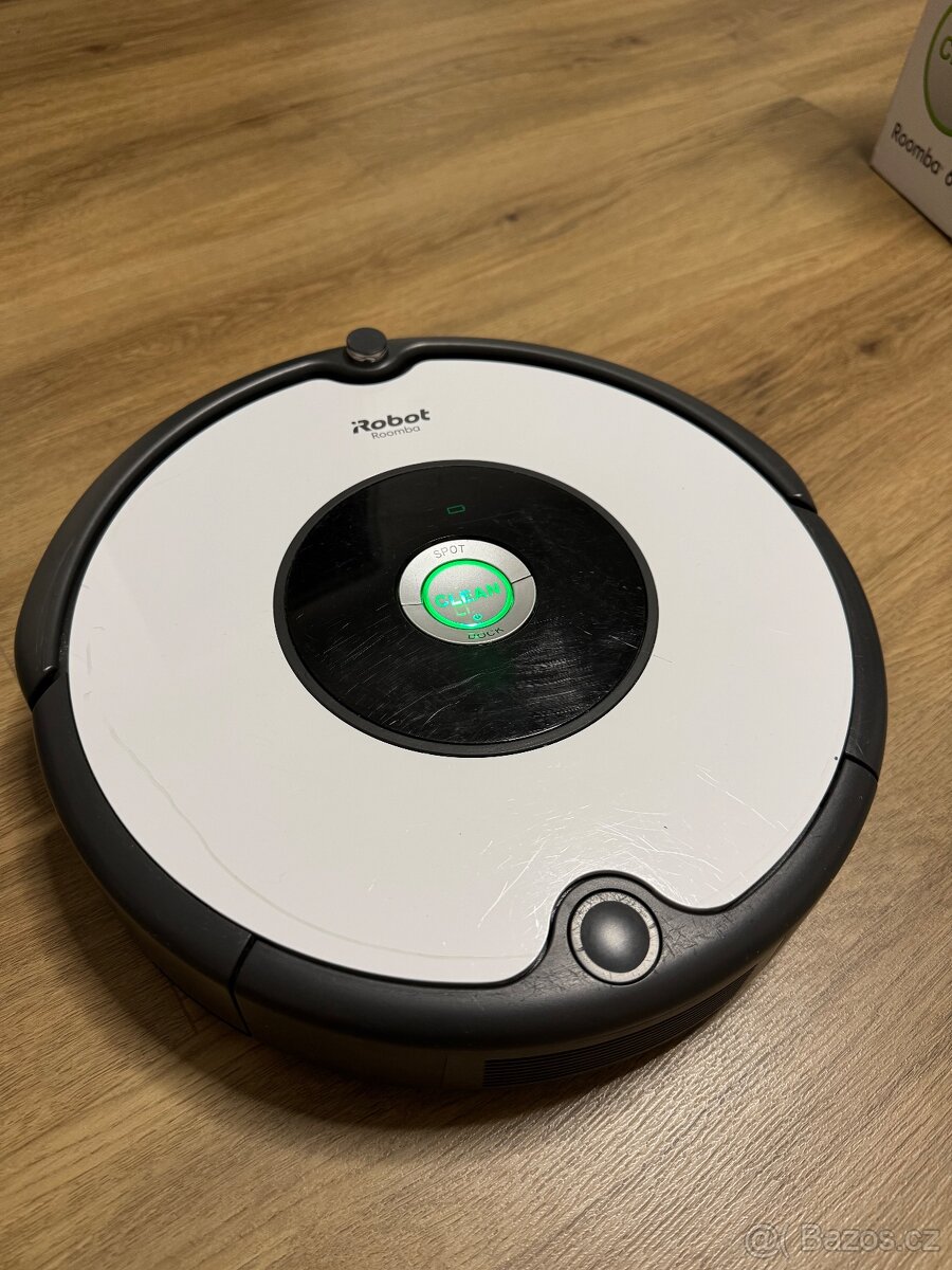 Robotický vysavač iRobot roomba 605 - 2