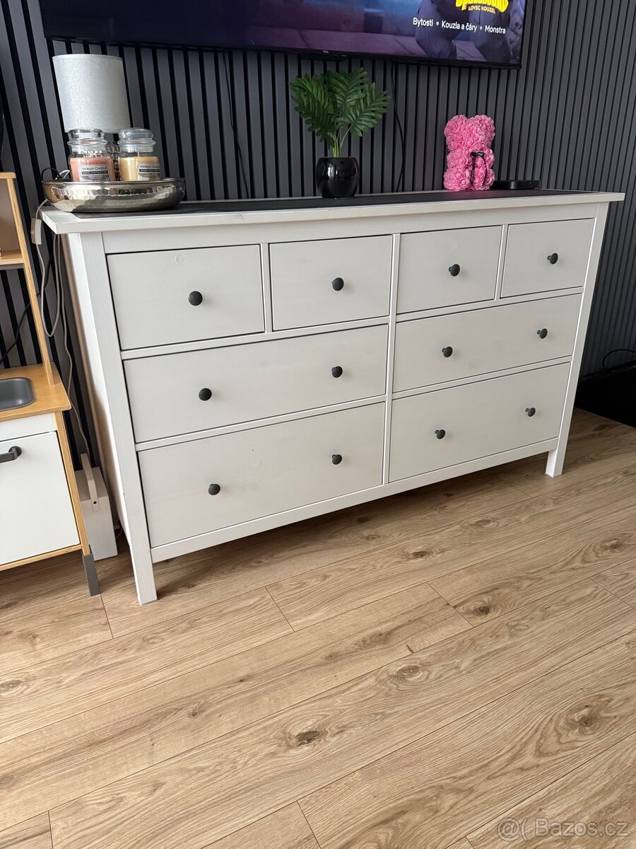 Komoda HEMNES IKEA - 2
