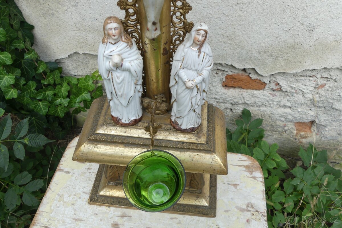 Starožitný kříž, domácí oltář s hodinami - 2