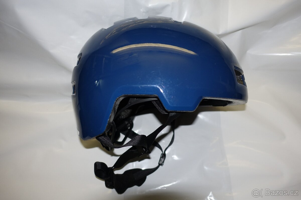 Cyklistickou helmu ABUS - 2