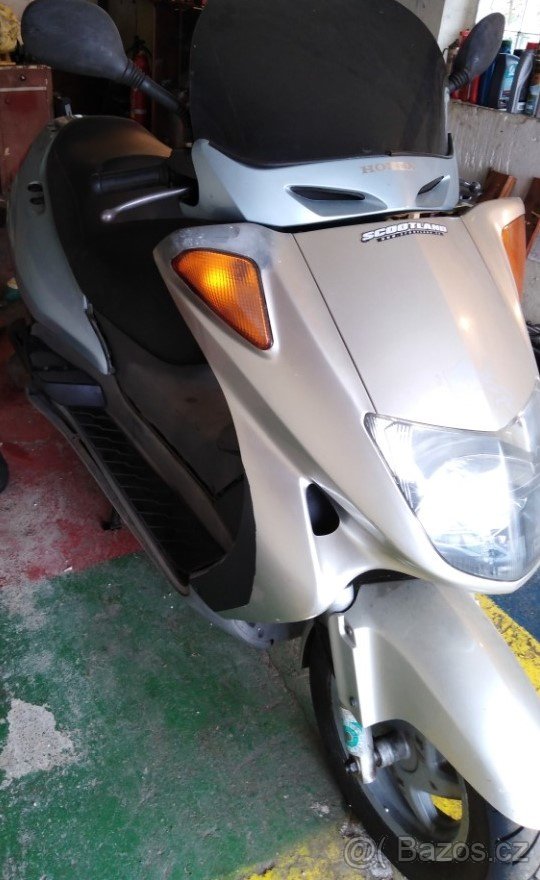 Náhradní díly na Honda Pantheon 125 - 150 2T - 2