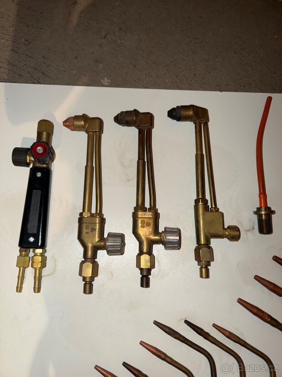 Svarovaci nastevce - 2