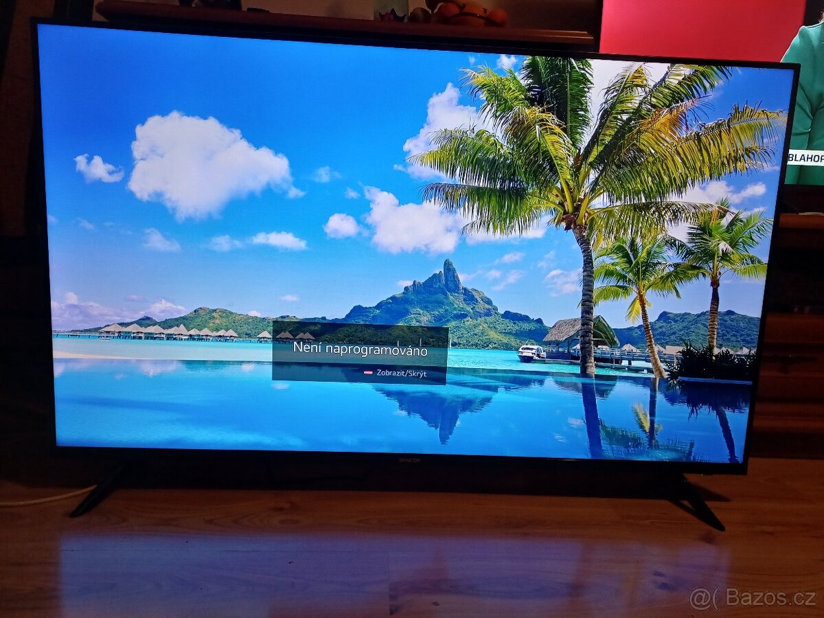 4K Smart TV 55" Sencor SLE 55US800TCSB -140cm - 2