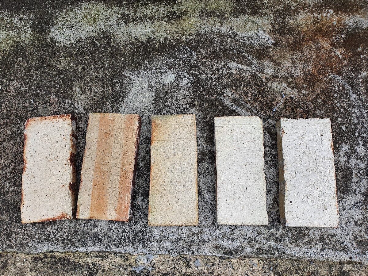 Cihly - půdovky - 2