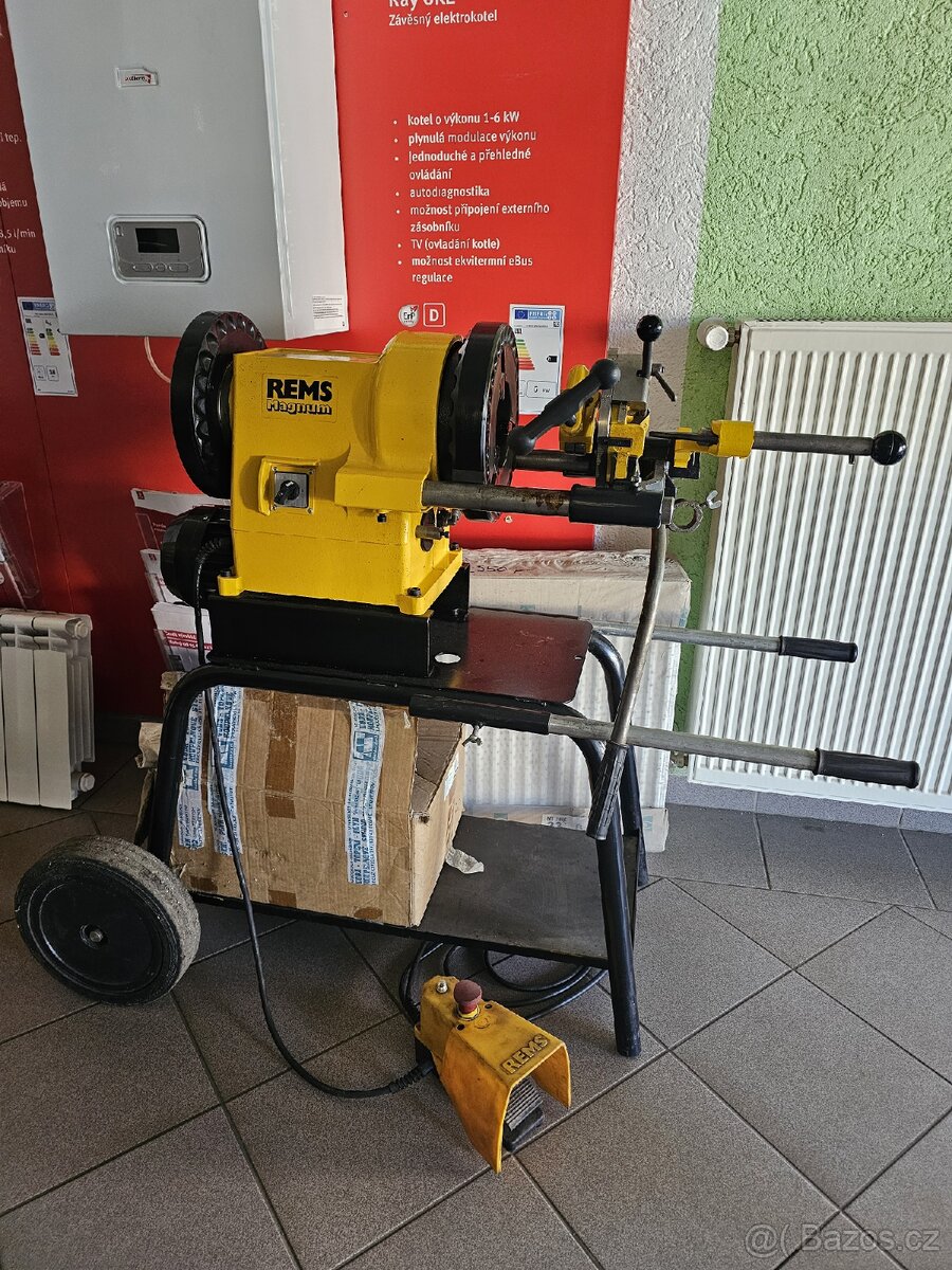 Rems magnum závitořez - 2